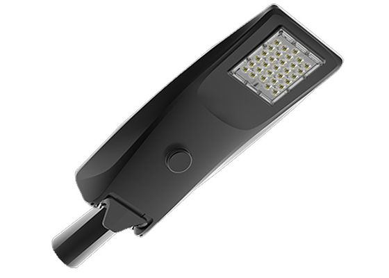Réverbères actionnés solaires futés du contrôleur 5700K LED de 16FT