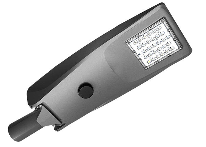 réverbères actionnés solaires de 50W LED, IP66 5000LM solaire tout dans un réverbère