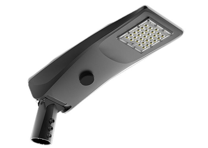 Tous dans les réverbères un actionnés solaires de 70W LED avec le capteur de mouvement 16FT